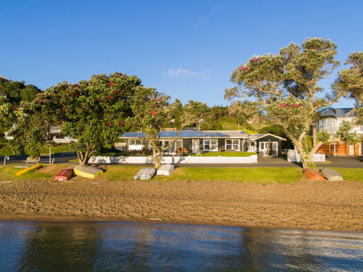 Russell Boathouse Villa Exterior photo