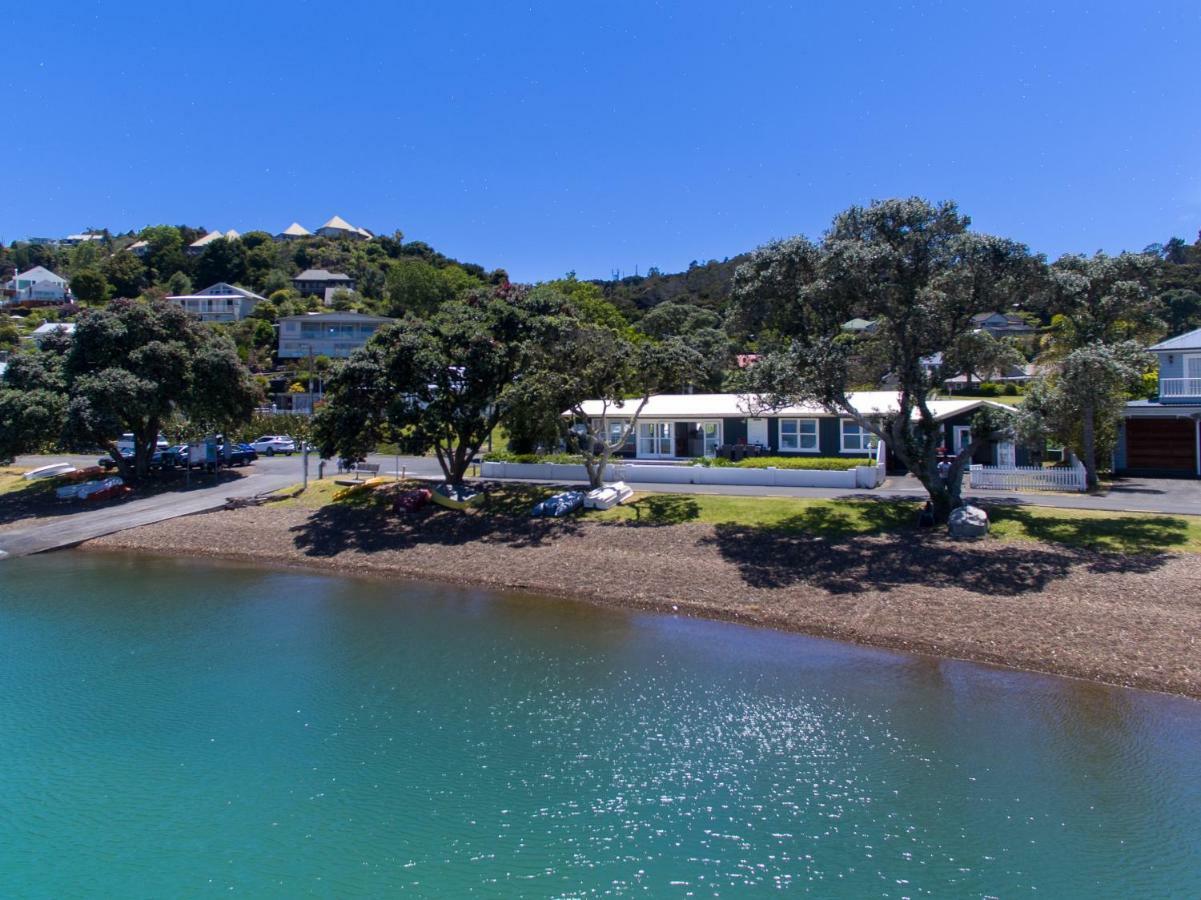 Russell Boathouse Villa Exterior photo